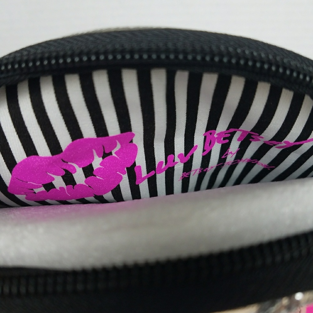 Betsey Johnson Silver Robot Coin Purse - Picture 4 of 5